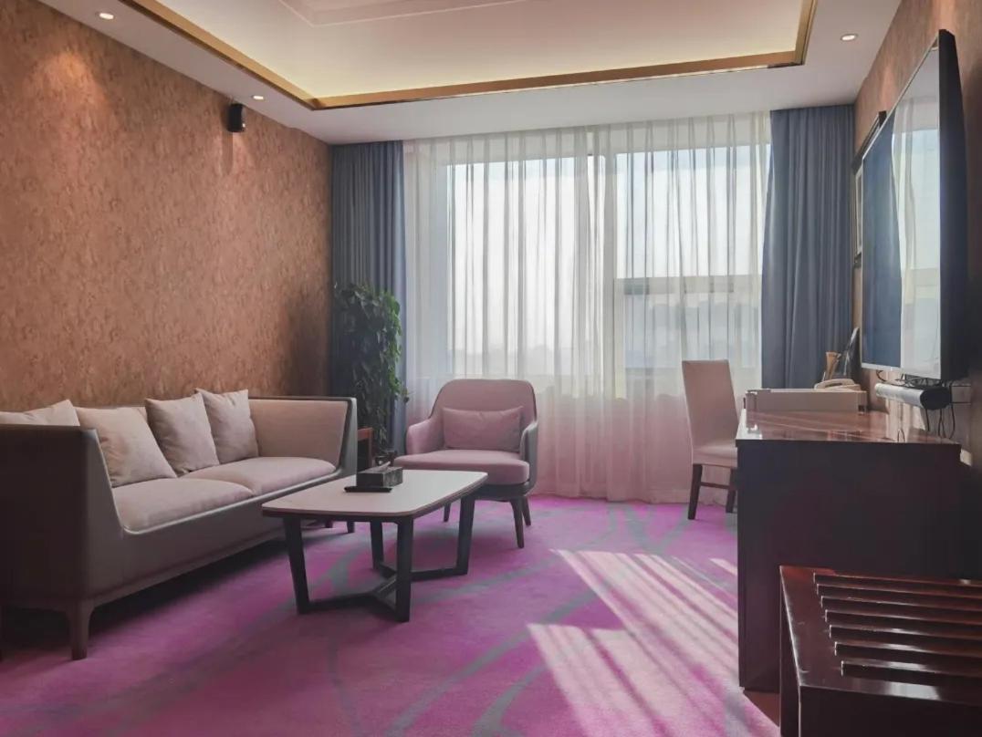 Beijing Jingyi Hotel Exterior photo