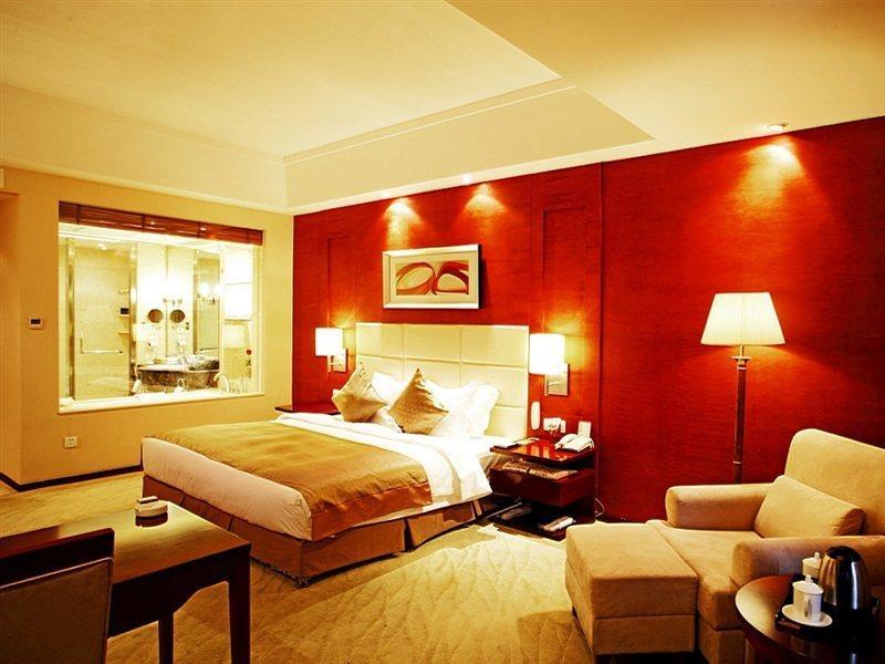 Beijing Jingyi Hotel Exterior photo