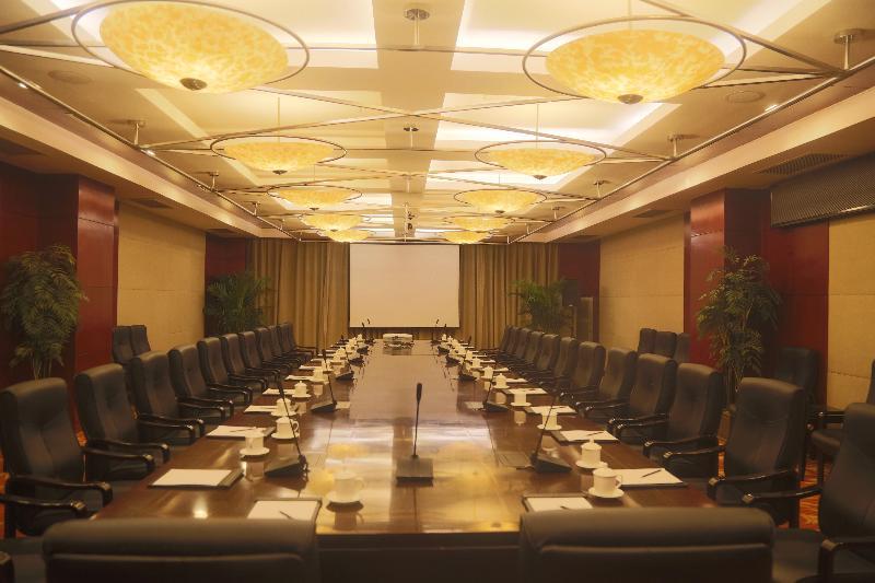 Beijing Jingyi Hotel Exterior photo