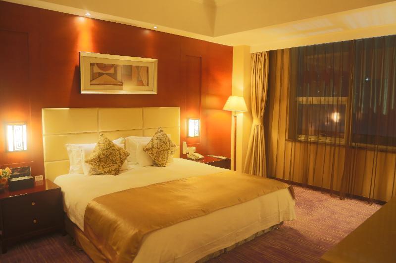 Beijing Jingyi Hotel Exterior photo