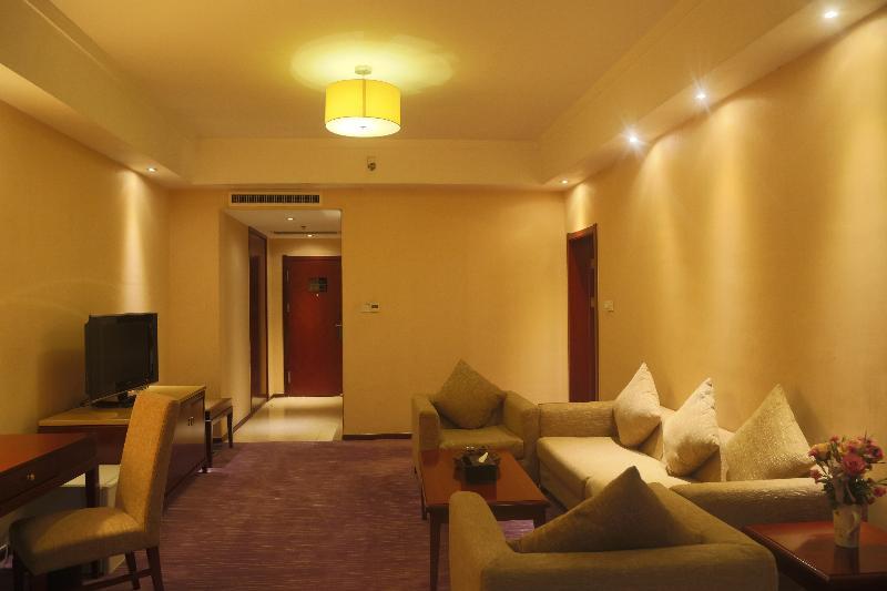 Beijing Jingyi Hotel Exterior photo